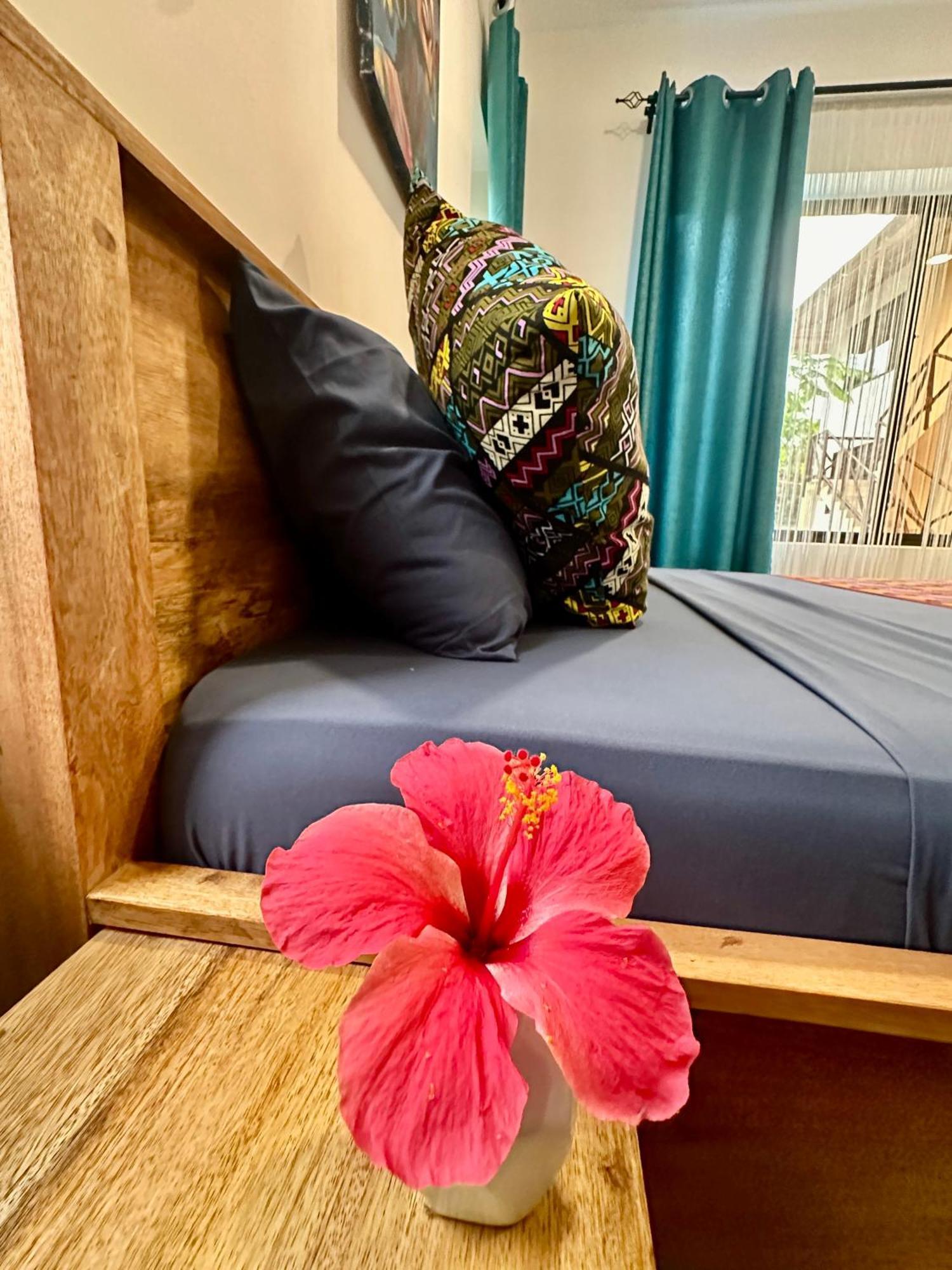 Sand Beach Boutique Apartments Bwejuu Ngoại thất bức ảnh