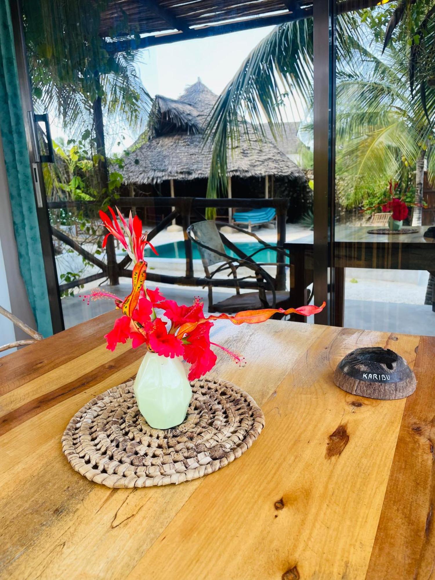 Sand Beach Boutique Apartments Bwejuu Ngoại thất bức ảnh
