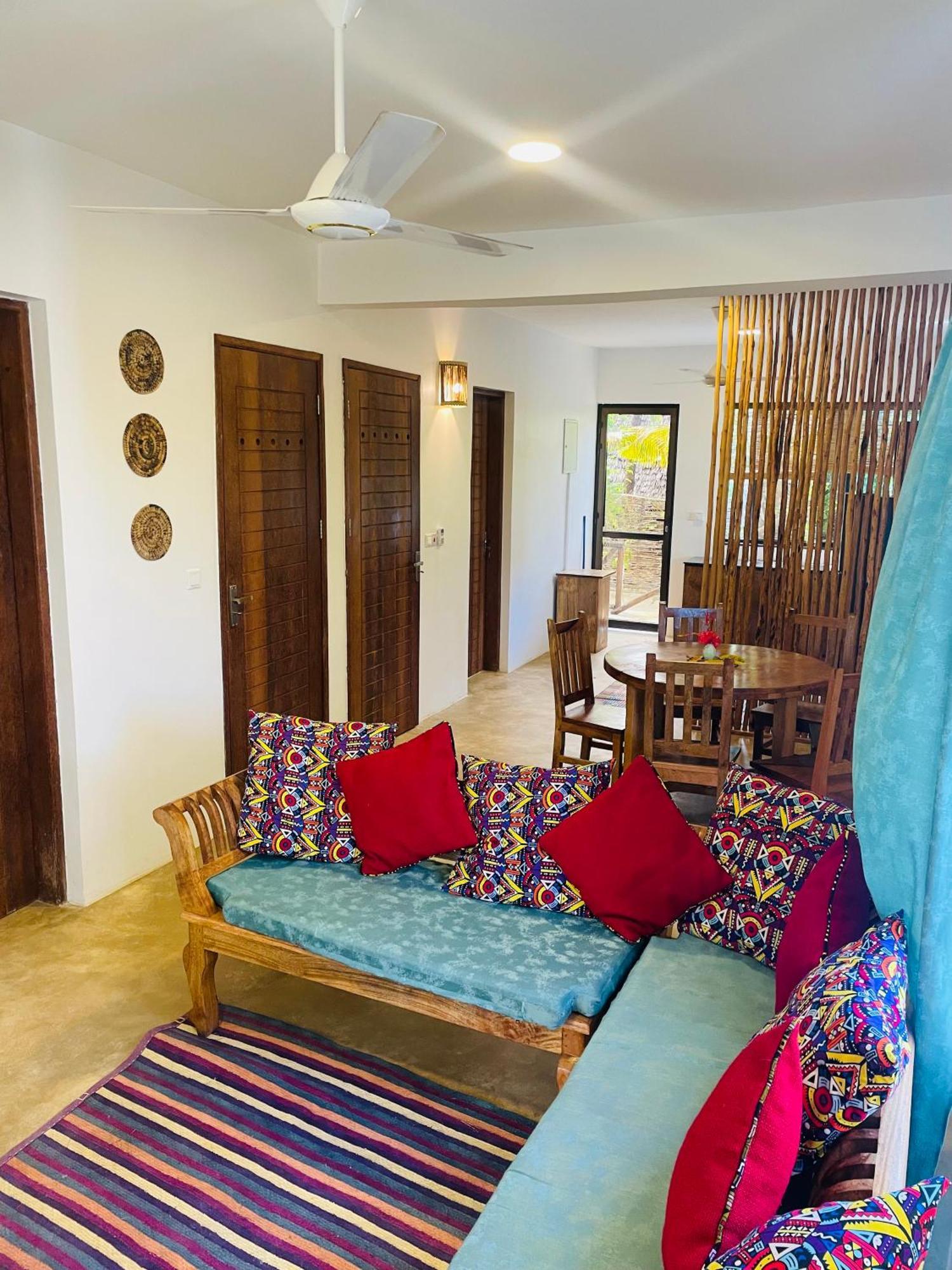 Sand Beach Boutique Apartments Bwejuu Ngoại thất bức ảnh